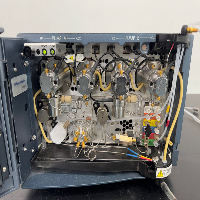 Waters Acquity Binary Solvent Manager image 3